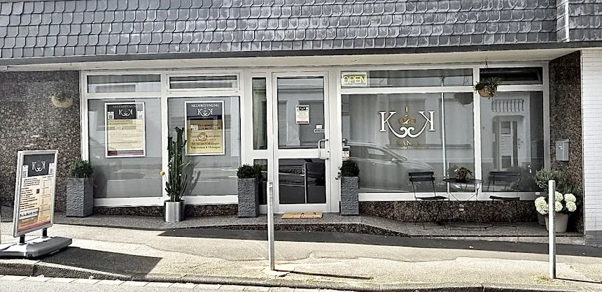 Schaufensterfront von Kanya an der Mülheimer Straße